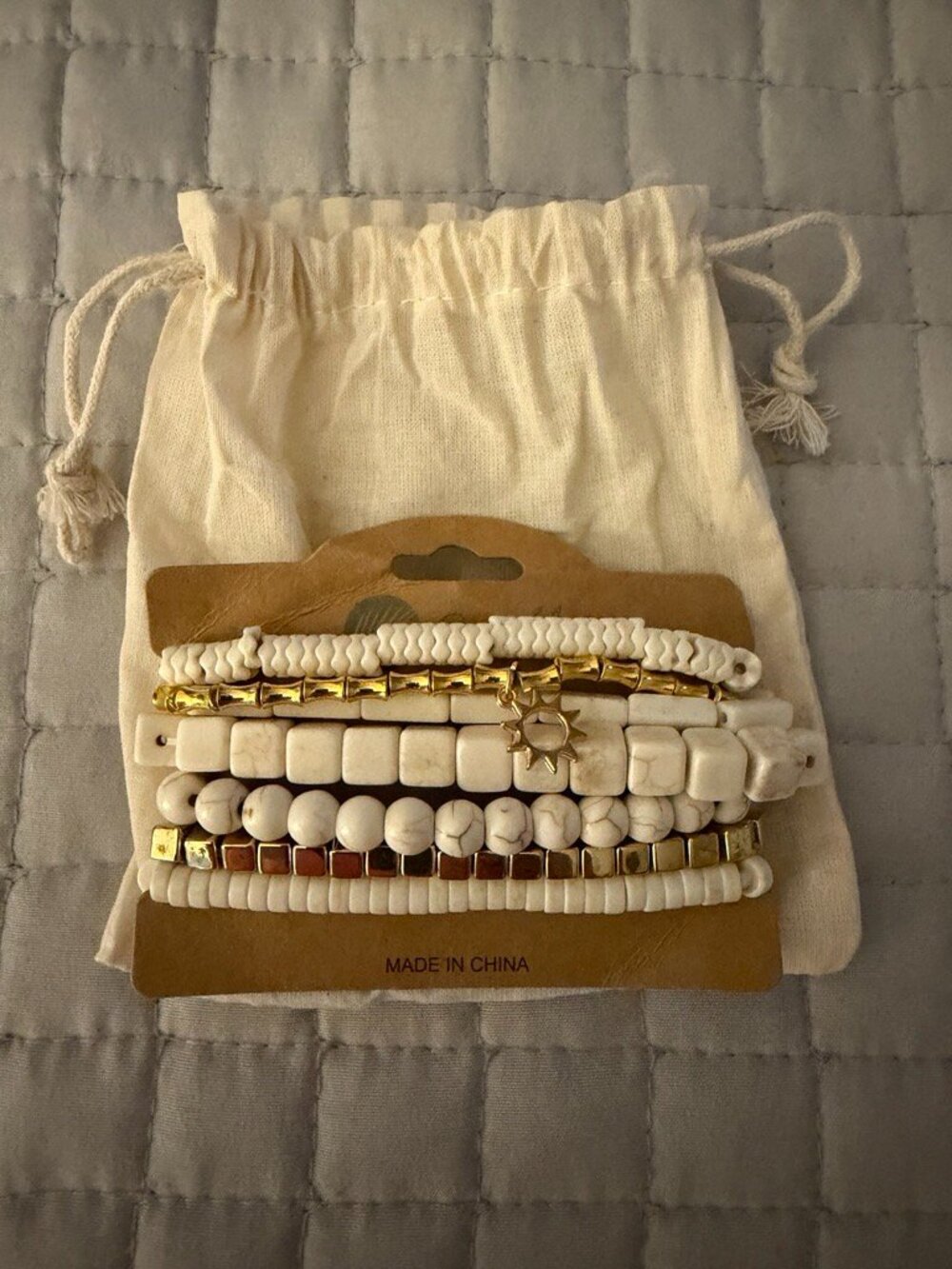 NWT Beachly Golden Hour Ivory Gold Bracelet Stack Set Pouch